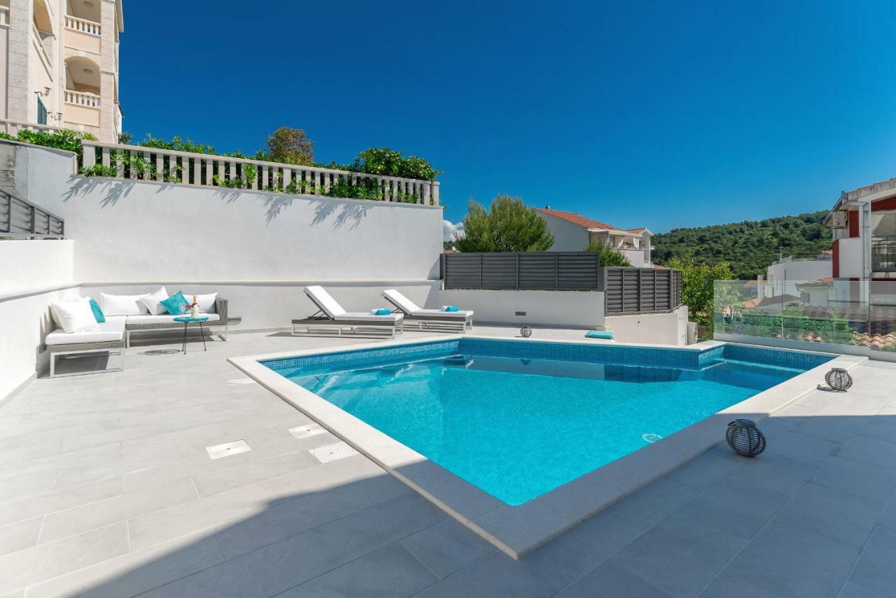 Villa Miholina - With Heated Swimming Pool Trogir Dış mekan fotoğraf