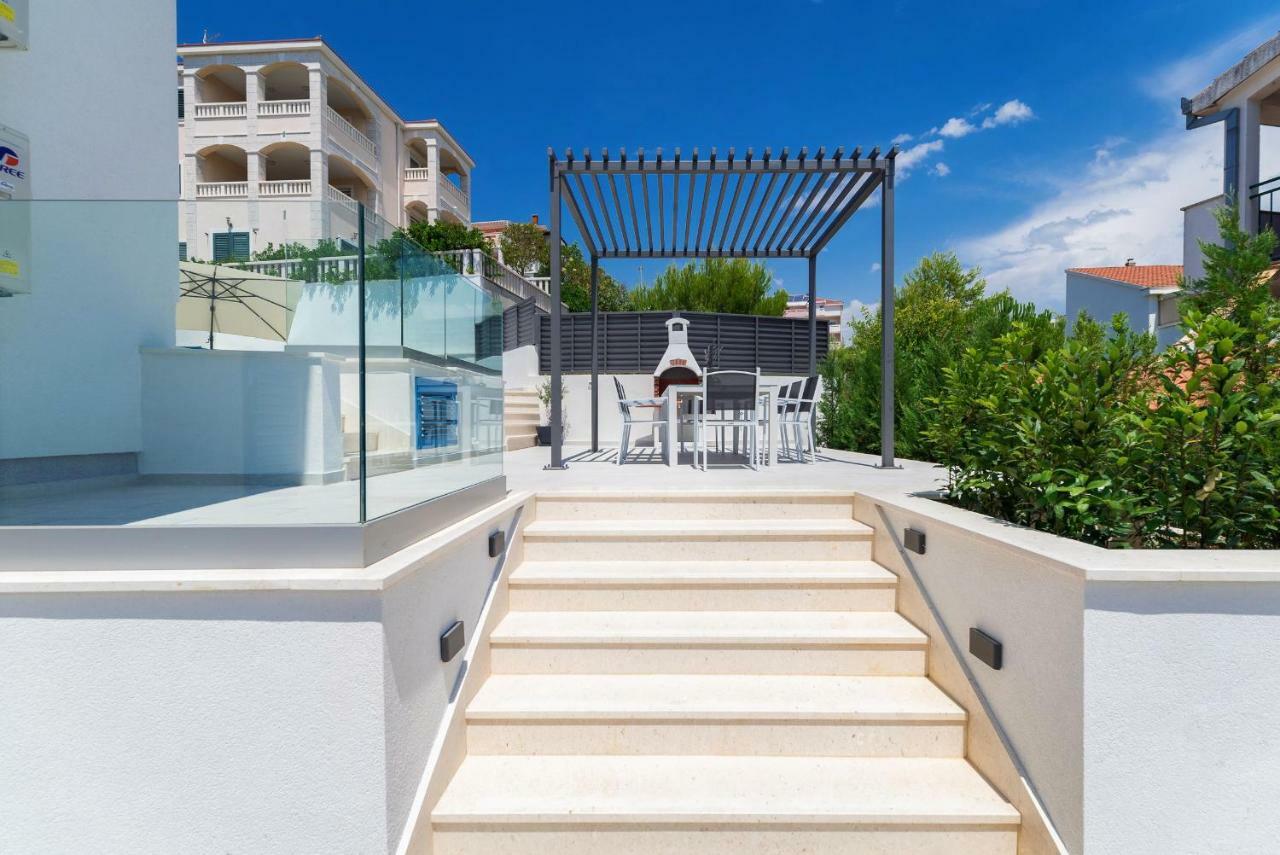 Villa Miholina - With Heated Swimming Pool Trogir Dış mekan fotoğraf