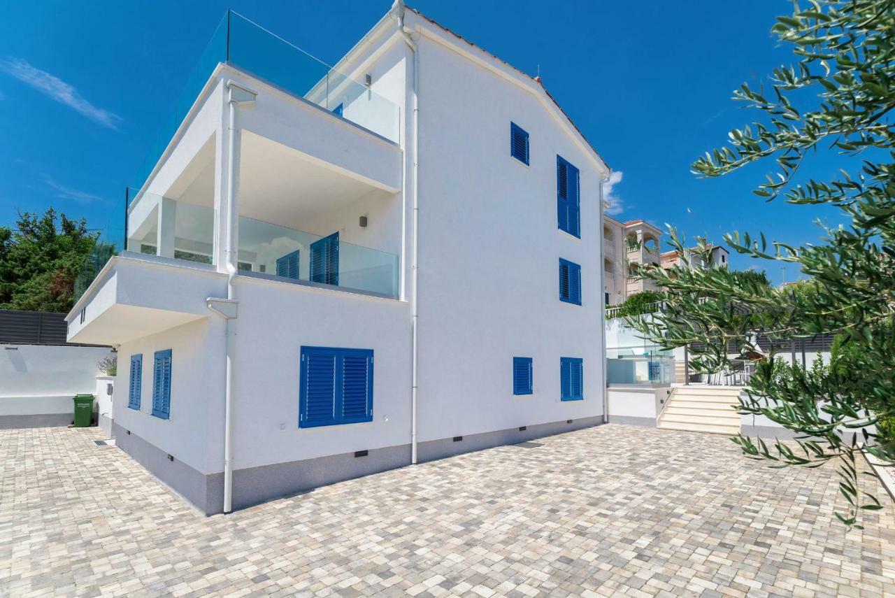 Villa Miholina - With Heated Swimming Pool Trogir Dış mekan fotoğraf