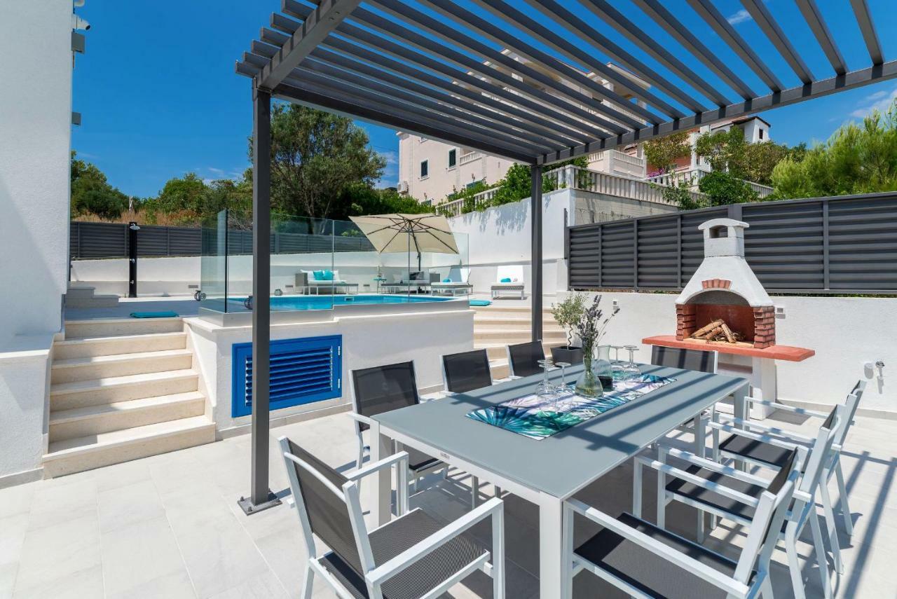 Villa Miholina - With Heated Swimming Pool Trogir Dış mekan fotoğraf
