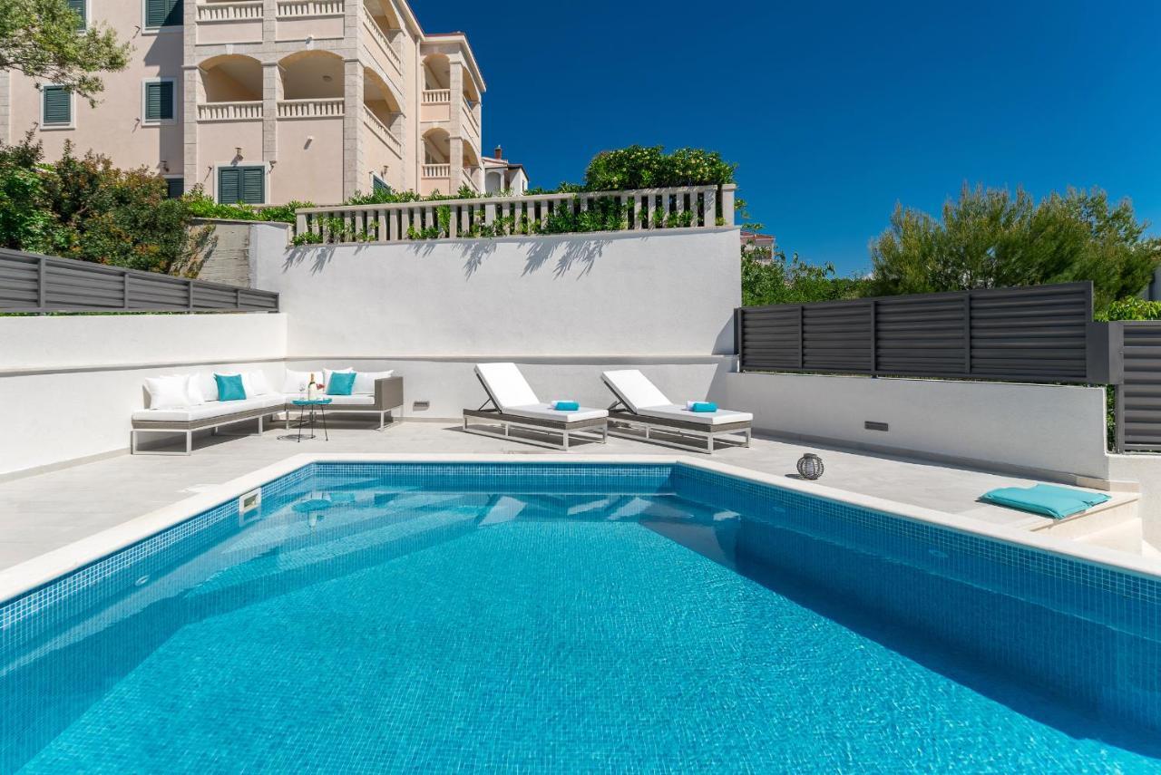 Villa Miholina - With Heated Swimming Pool Trogir Dış mekan fotoğraf