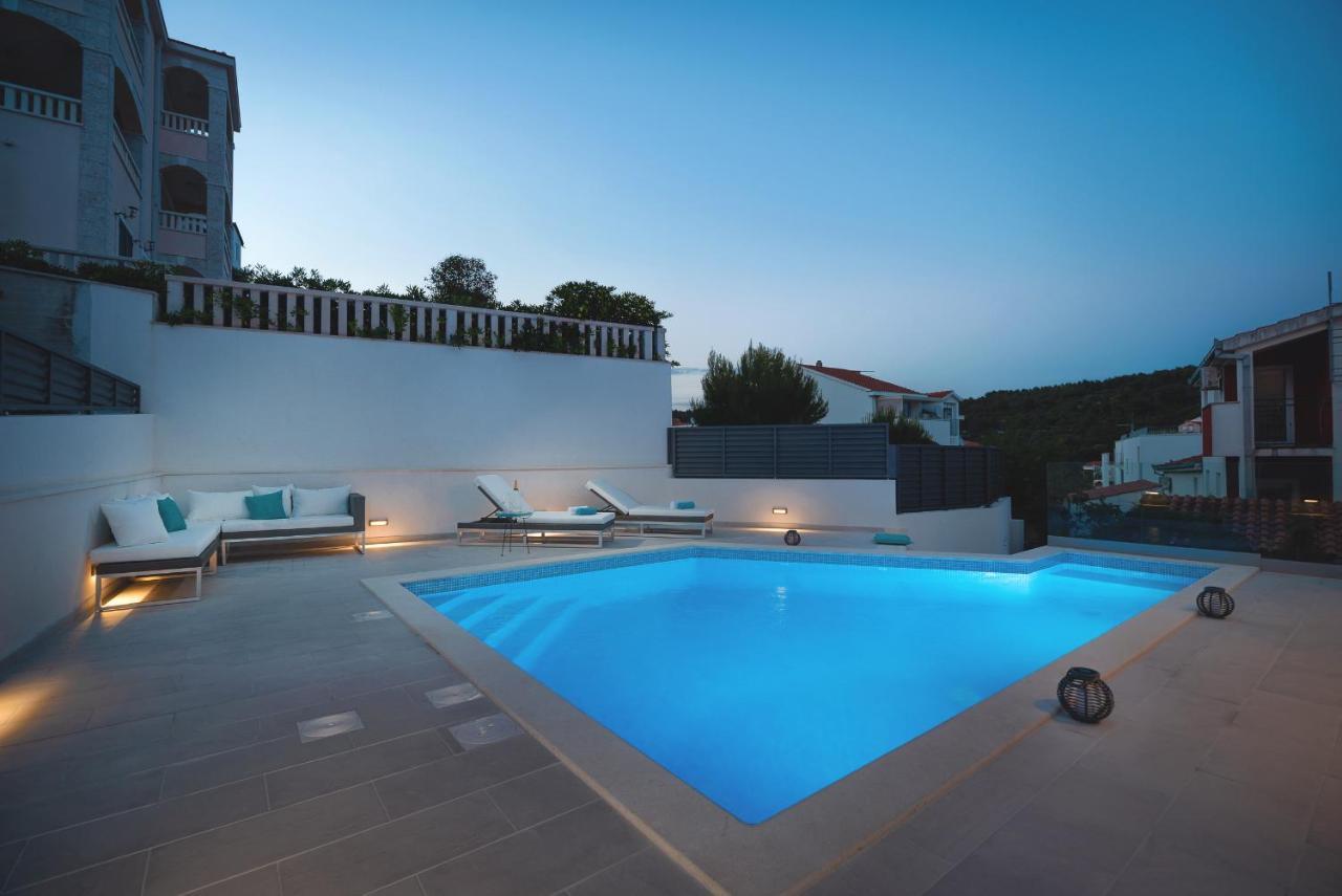 Villa Miholina - With Heated Swimming Pool Trogir Dış mekan fotoğraf