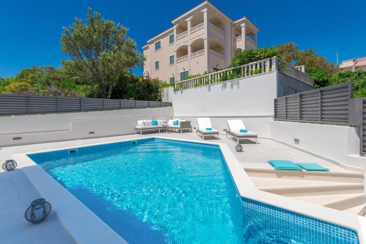 Villa Miholina - With Heated Swimming Pool Trogir Dış mekan fotoğraf